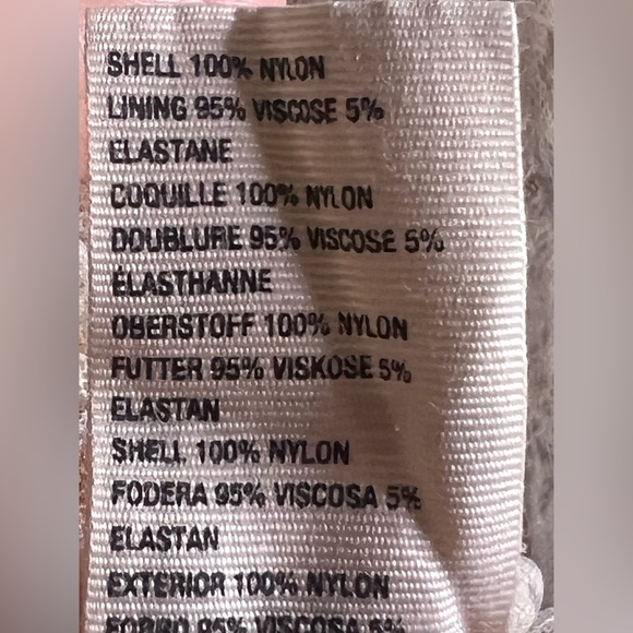 Free People Lilia Ruched Cropped Top floral Ivory.  Size Medium - Picture 9 of 9